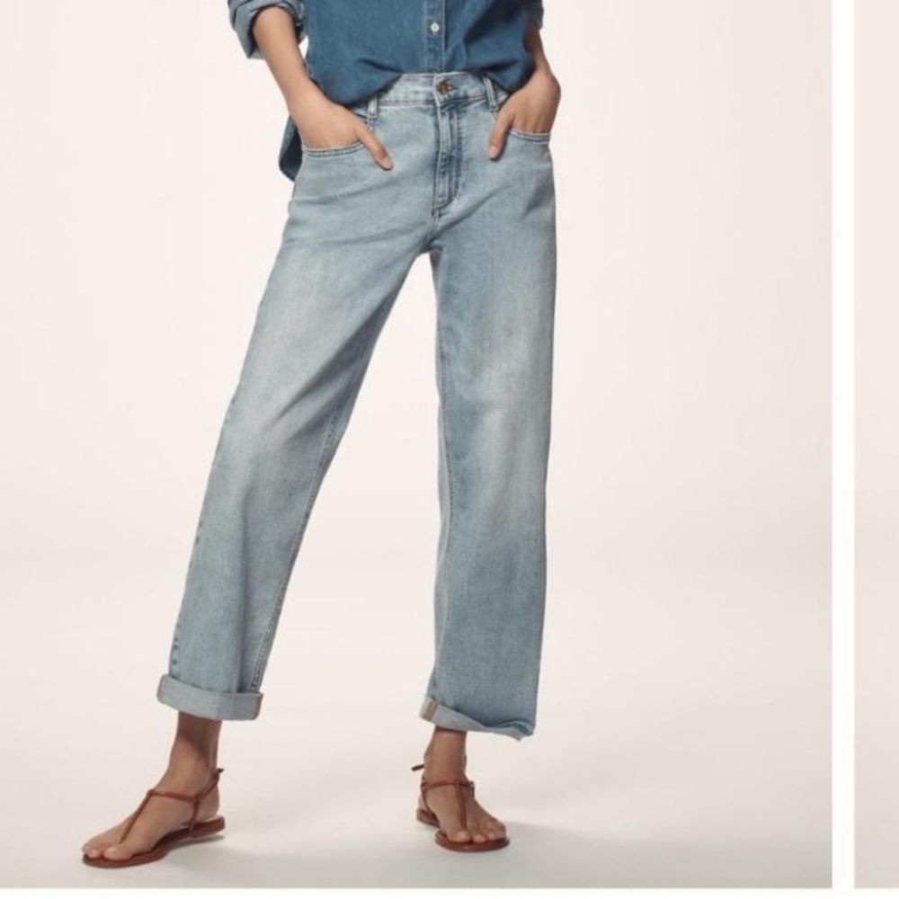 Anthropologie Light Wash Straight-Leg Jeans